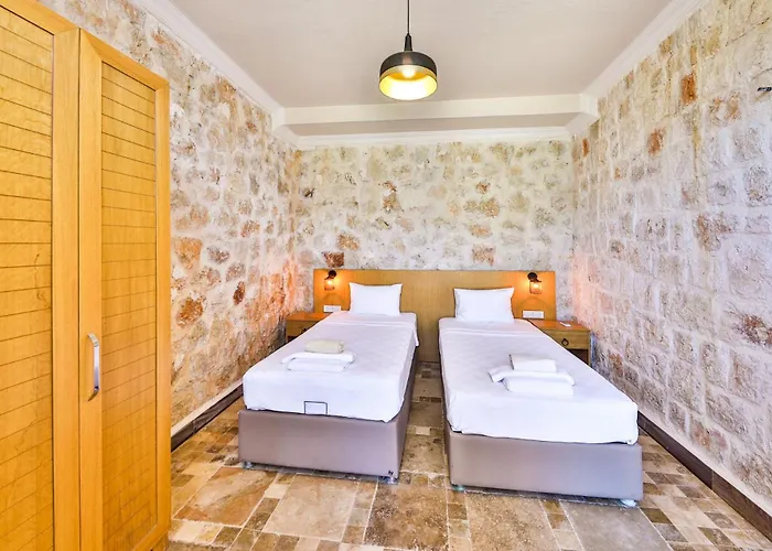 Atalante Hotel