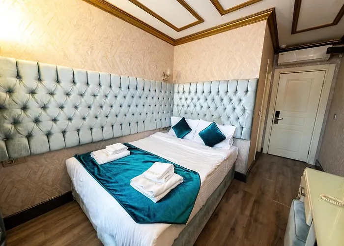 Diamond Royal Hotel