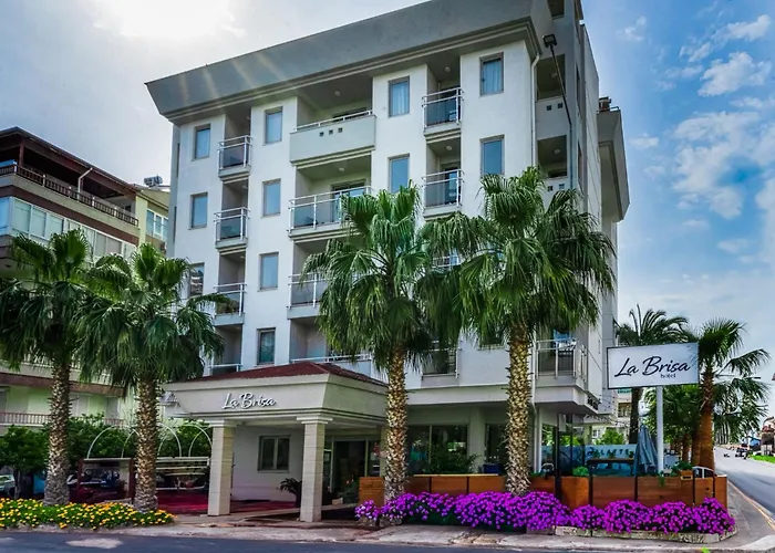 La Brisa Hotel