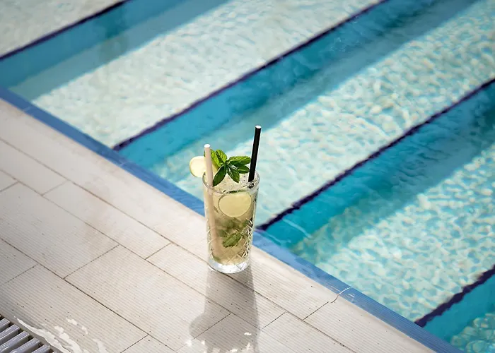 Elysee Beach Hotel