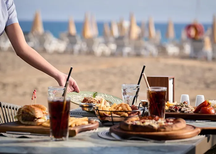 Elysee Beach Hotel