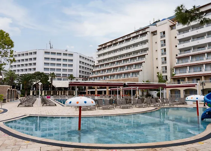 Batihan Beach Resort & Spa