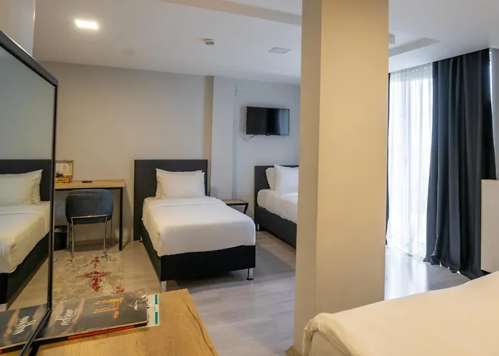 Adresin Hotel