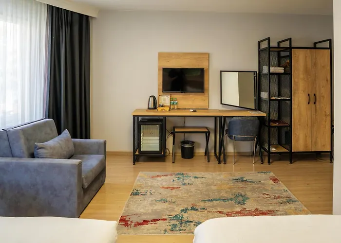 Adresin Hotel