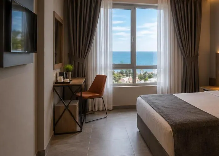 Tourist Hotel