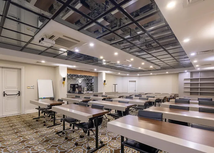 Reo Hotel