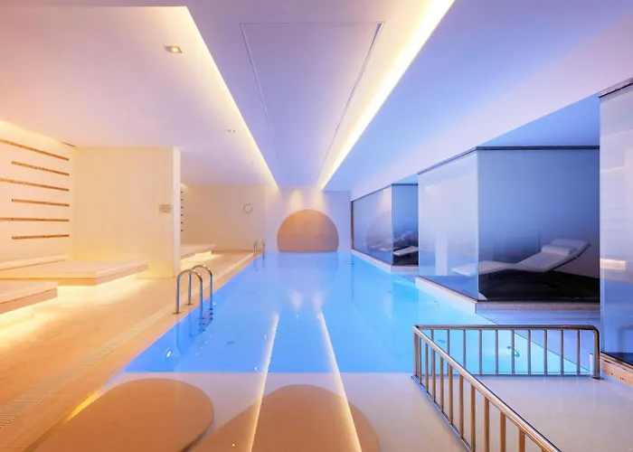 Novotel Istanbul Bosphorus Hotel