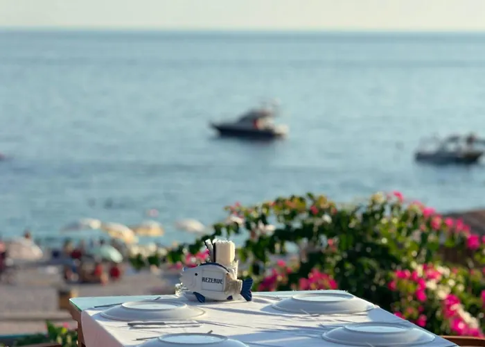 Oyster Residences - Adult Only