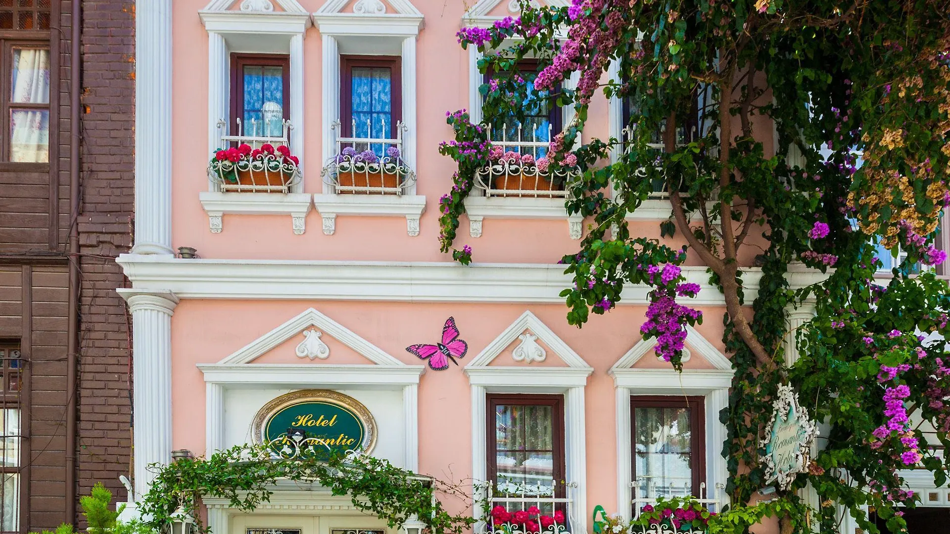 Staying in Istanbul City Centre: 10 Central Hotels Compared