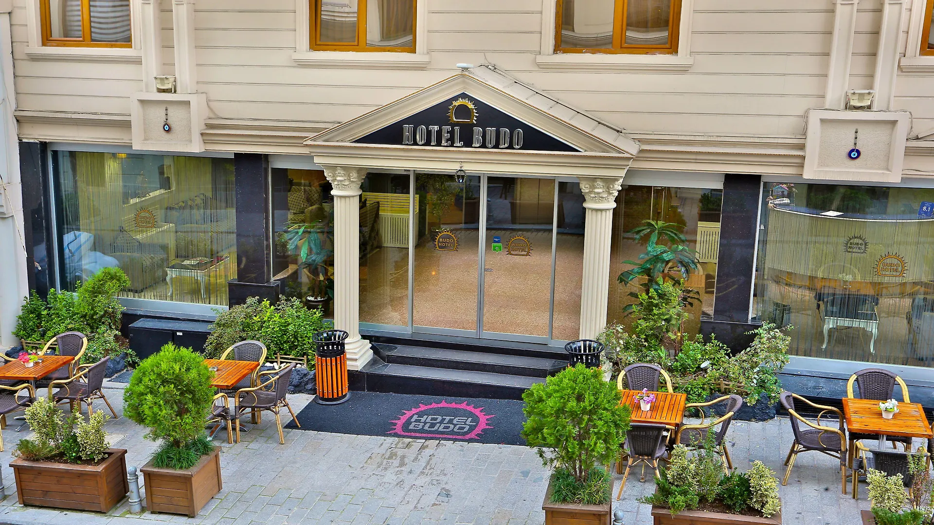 15 Best Budget Hotels in European Side Istanbul