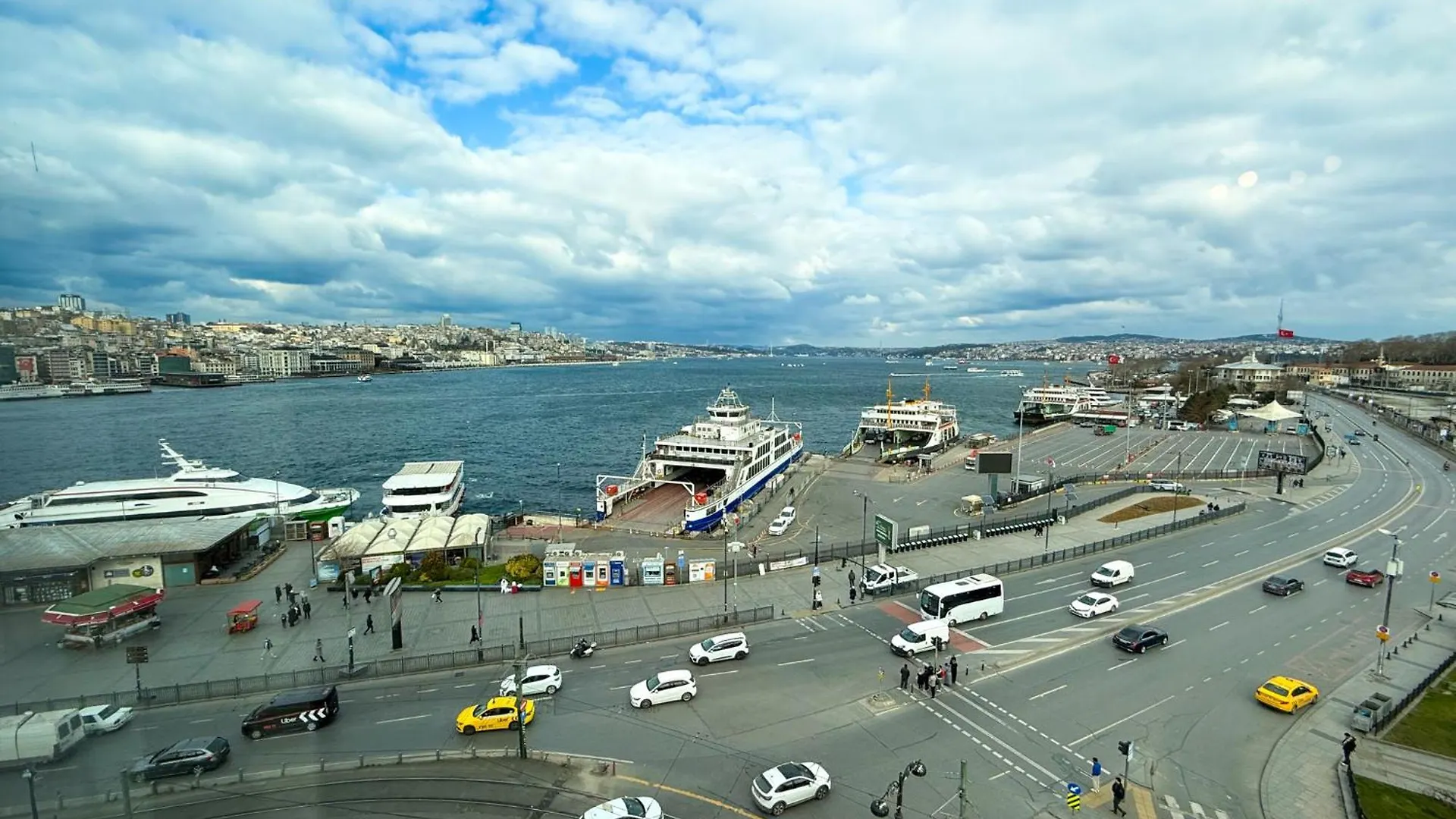 15 Romantic Hotels in Istanbul City Centre Worth Booking