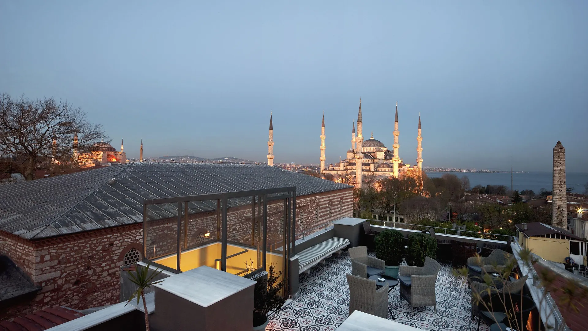 Where to Stay Near Eyüp Quarter: 4 Best Historical Hotels