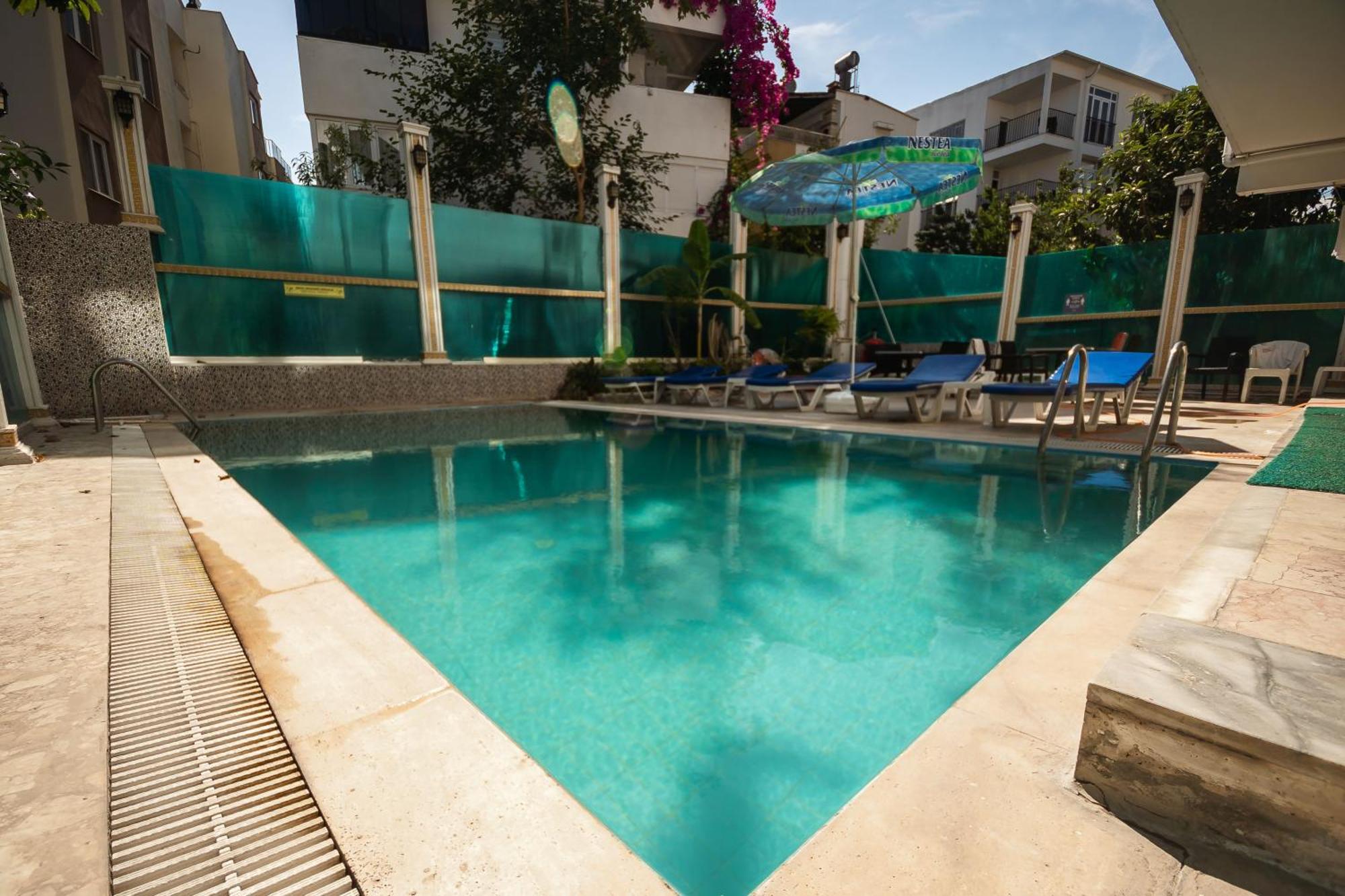 2 Budget Hotels in Konyaalti Beach Worth Booking
