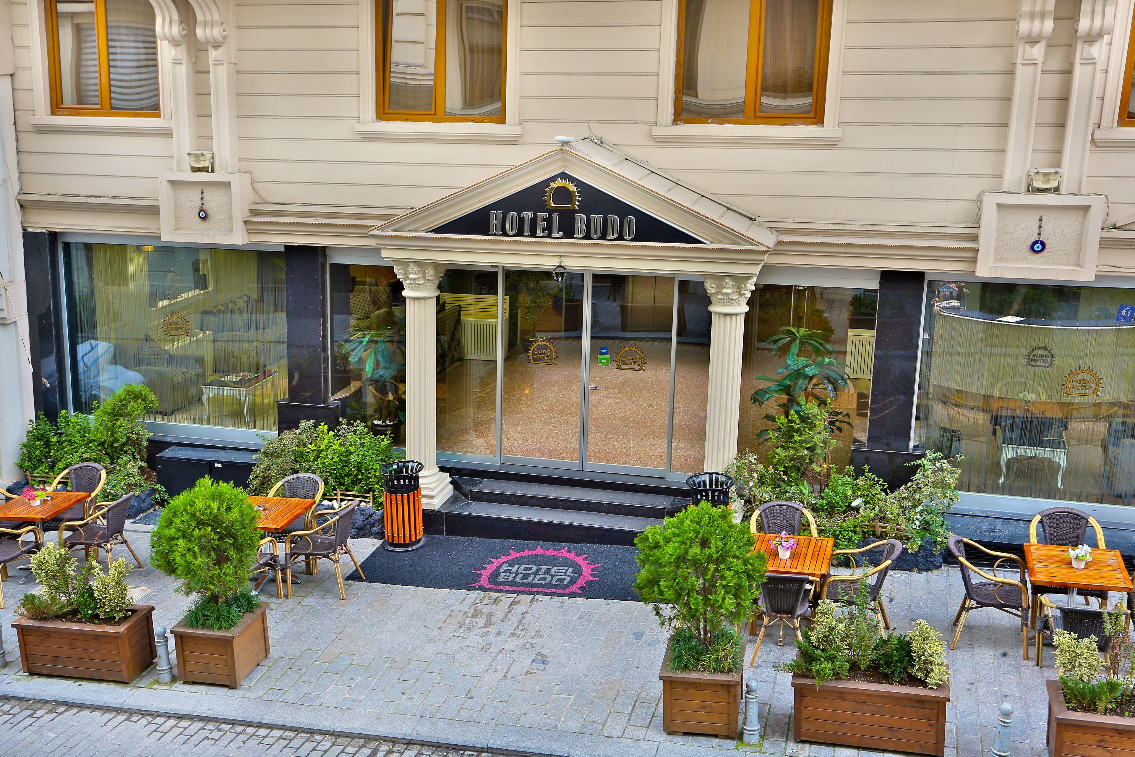 15 Best Budget Hotels in European Side Istanbul