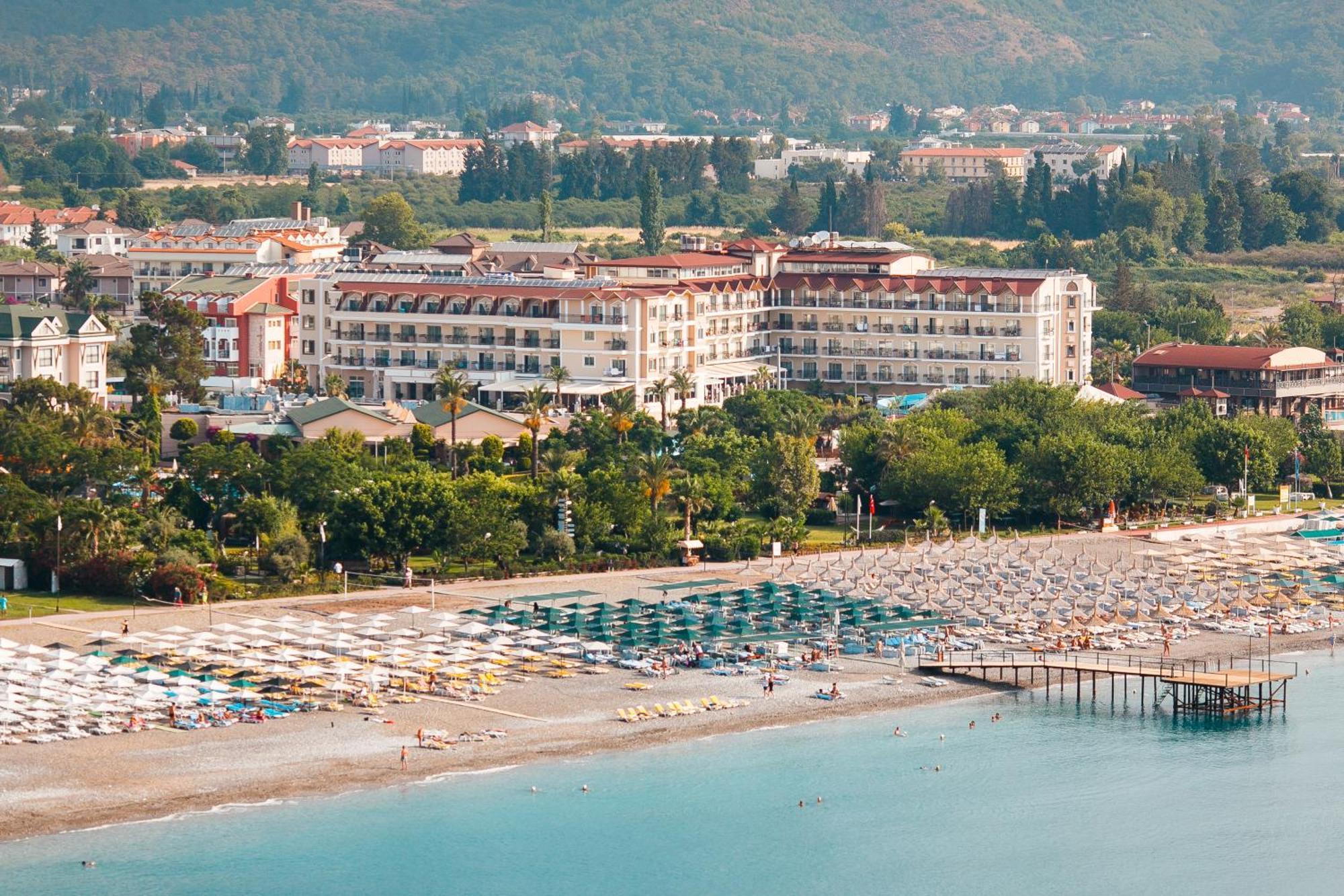 Staying in Antalya Province: 14 Spa Hotels Compared